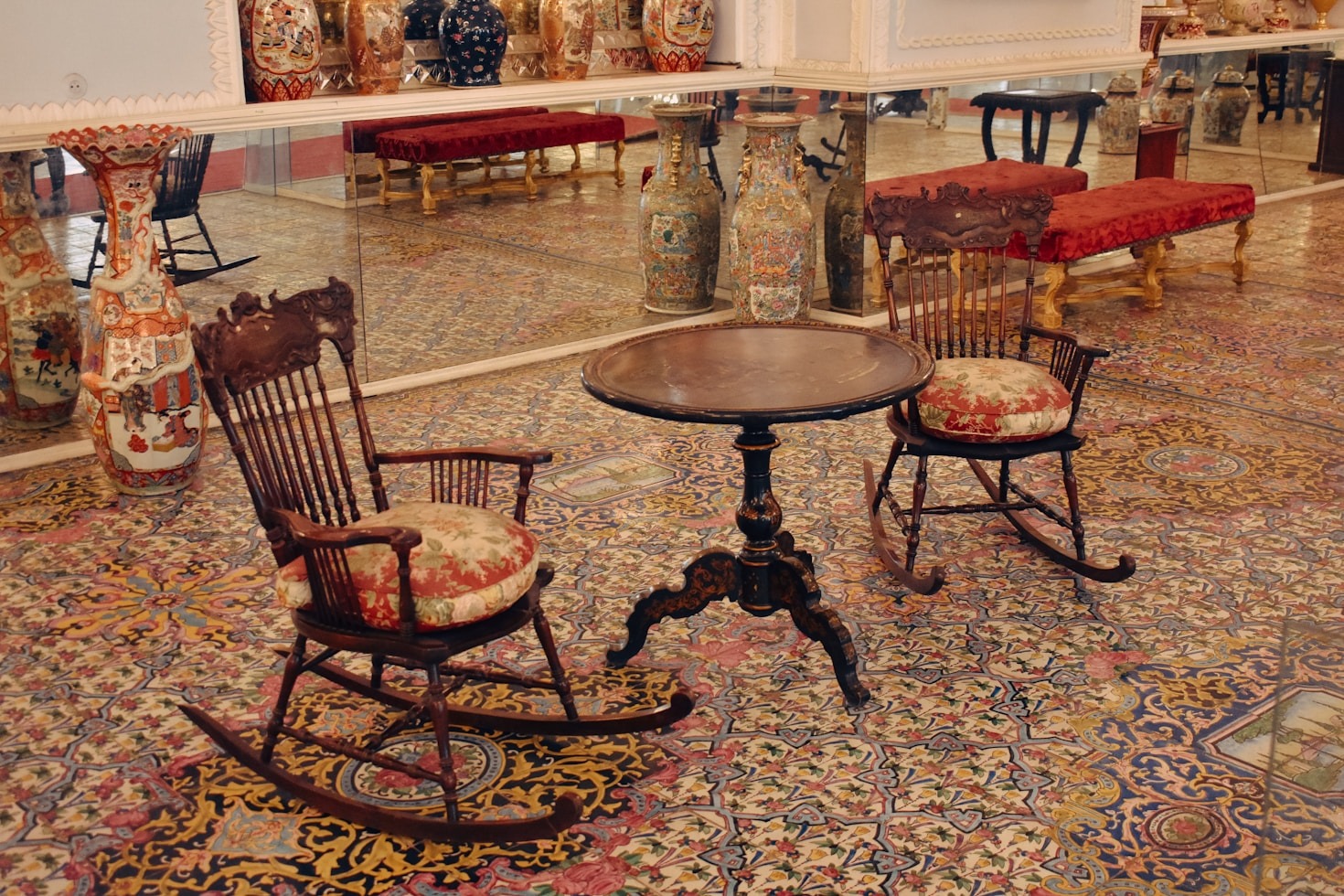 The Ultimate Checklist for Buying Luxury Furniture